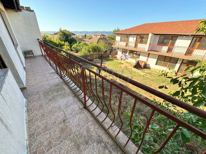 Image No.14-3 Bed House for sale