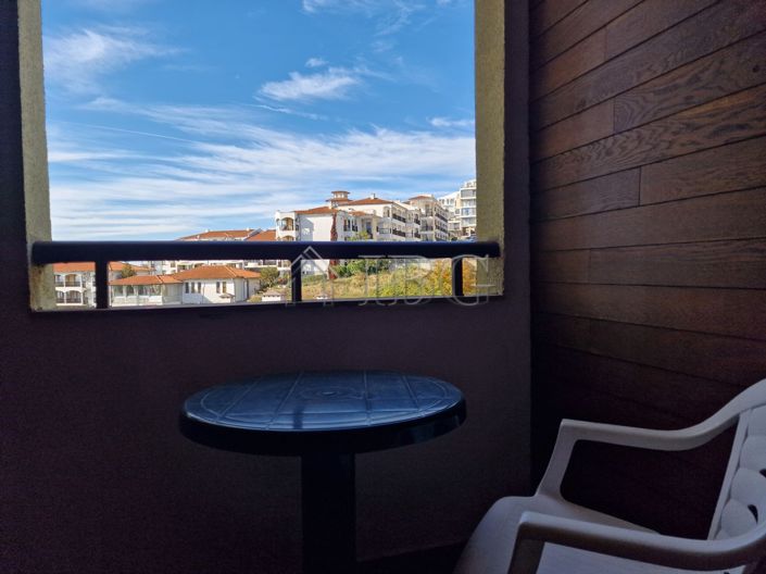 Image No.8-Apartment for sale