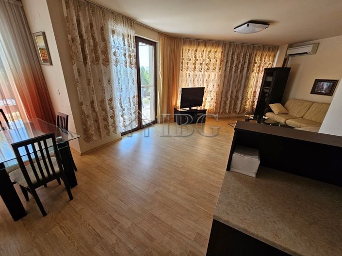 Image No.11-3 Bed House for sale