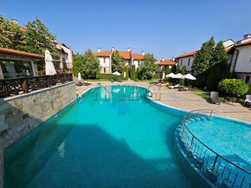 kosharitsa-bulgaria-house-chairite-complex-lq
