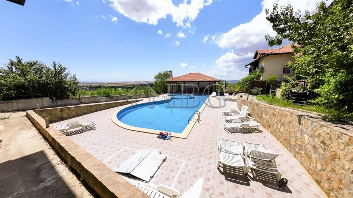 Image No.2-2 Bed House for sale