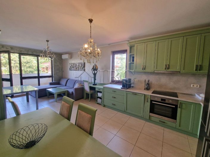 Image No.3-Appartement de 3 chambres à vendre à Burgas