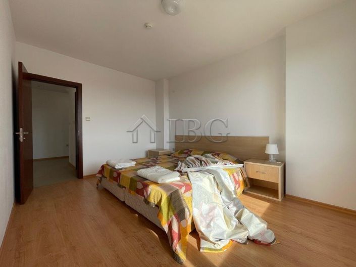 Image No.12-2 Bed Apartment for sale