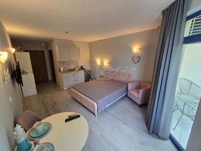 Image No.7-Apartment for sale