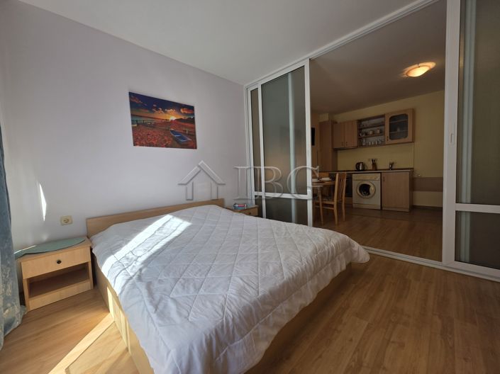 Image No.10-2 Bed Apartment for sale