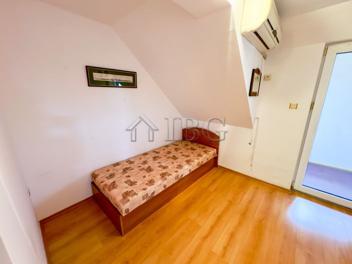 Image No.5-Apartment for sale