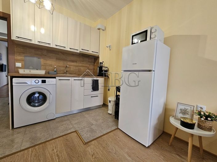 Image No.10-1 Bed Apartment for sale