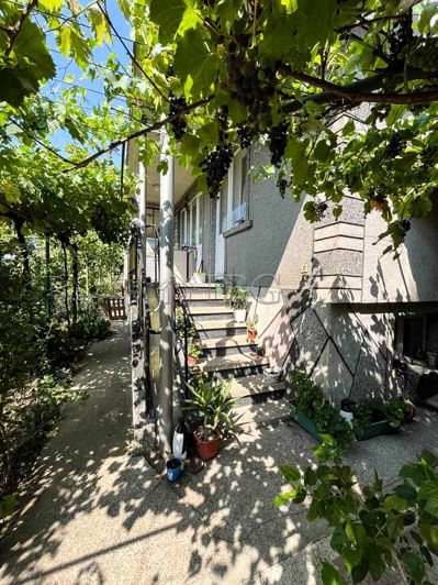 Image No.12-3 Bed House for sale