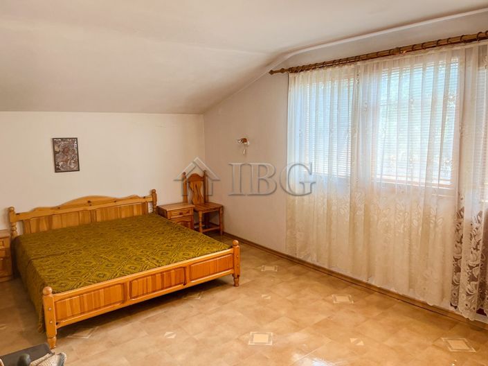 Image No.20-3 Bed House for sale