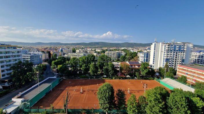 Image No.10-1 Bed Apartment for sale