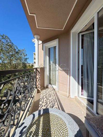 Image No.10-1 Bed Apartment for sale