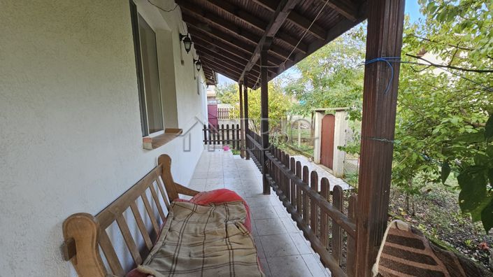 Image No.10-2 Bed House for sale