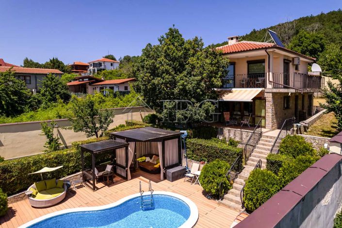 Image No.3-4 Bed House for sale