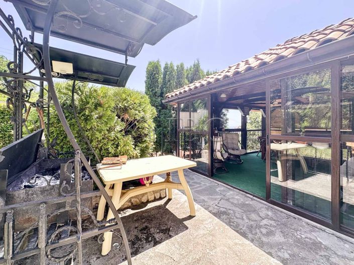 Image No.4-4 Bed House for sale