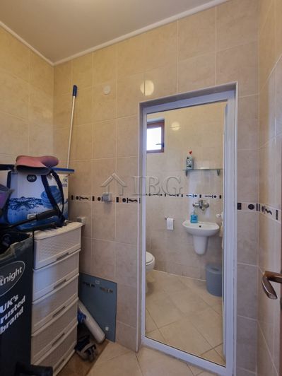 Image No.15-3 Bed House for sale