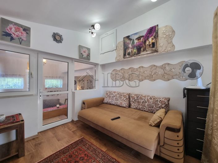 Image No.14-3 Bed House for sale