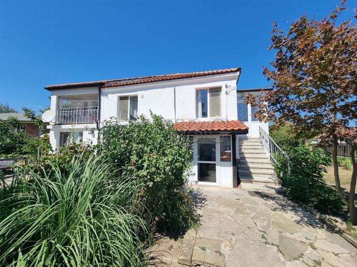 Image No.3-3 Bed House for sale