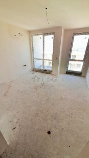 Image No.5-Apartment for sale