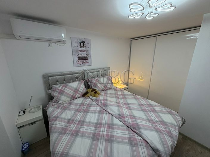 Image No.19-2 Bed House for sale