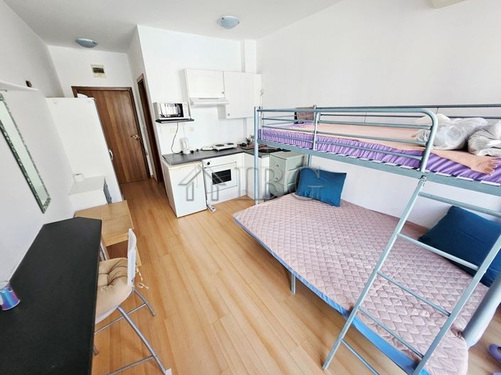 Image No.7-Apartment for sale