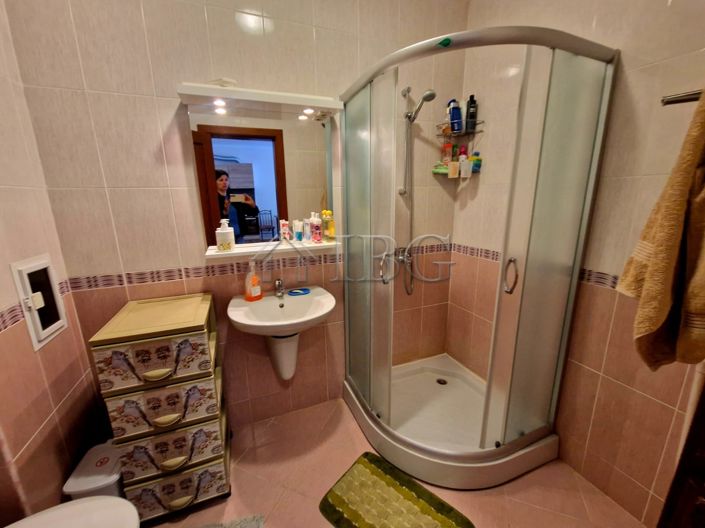 Image No.7-11 Bed Apartment for sale