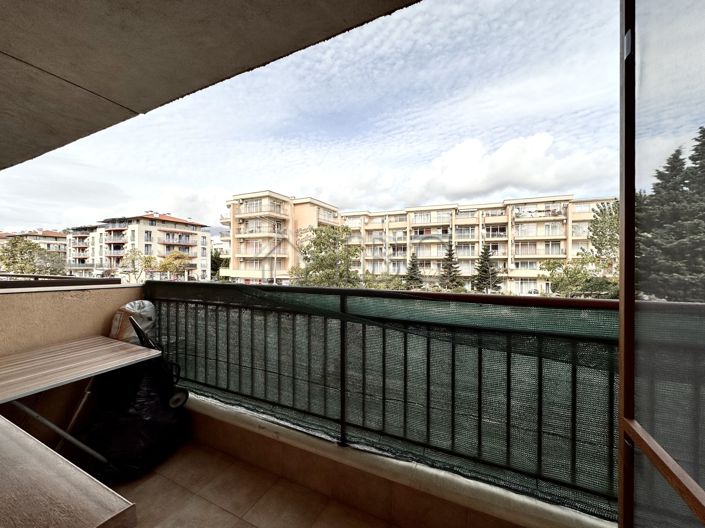 Image No.9-1 Bed Apartment for sale