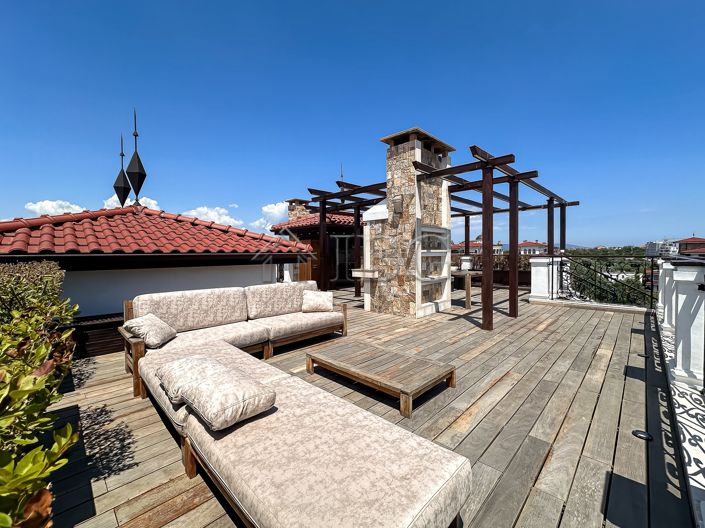 Image No.4-4 Bed Apartment for sale