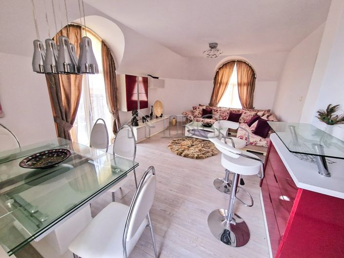 Image No.7-Un hôtel de 12 chambres à vendre à Burgas