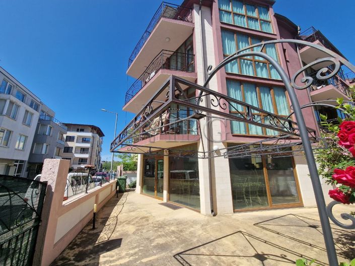 Image No.3-Un hôtel de 26 chambres à vendre à Burgas