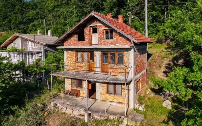 Image No.11-2 Bed House for sale