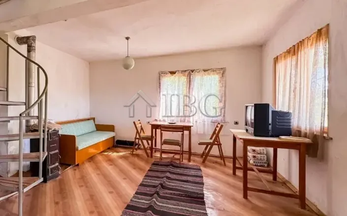 Image No.2-2 Bed House for sale