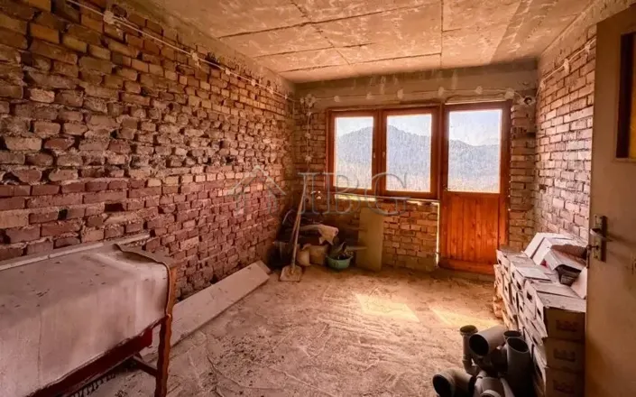 Image No.7-2 Bed House for sale