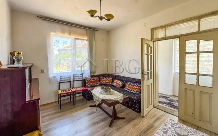 Image No.13-4 Bed House for sale