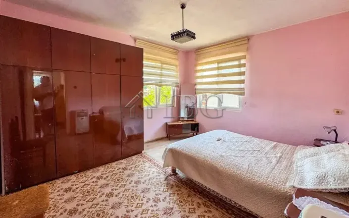 Image No.16-4 Bed House for sale