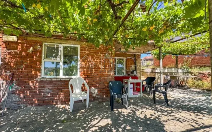 Image No.7-4 Bed House for sale