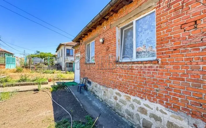 Image No.9-4 Bed House for sale