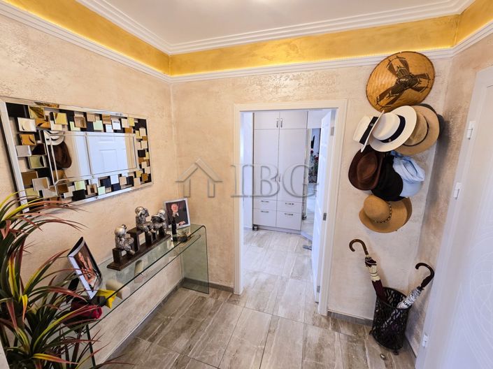 Image No.20-3 Bed Apartment for sale