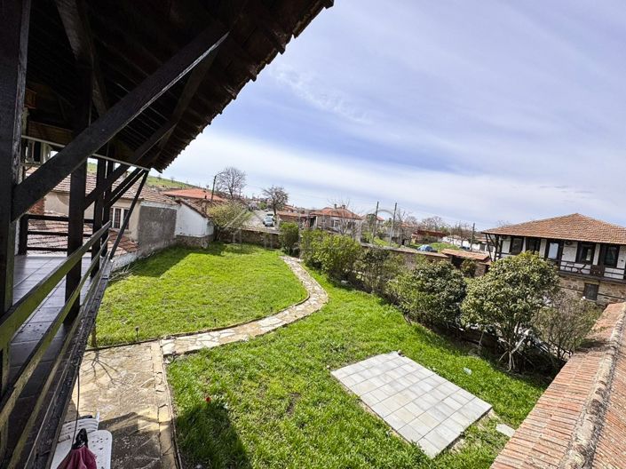 Image No.15-2 Bed House for sale