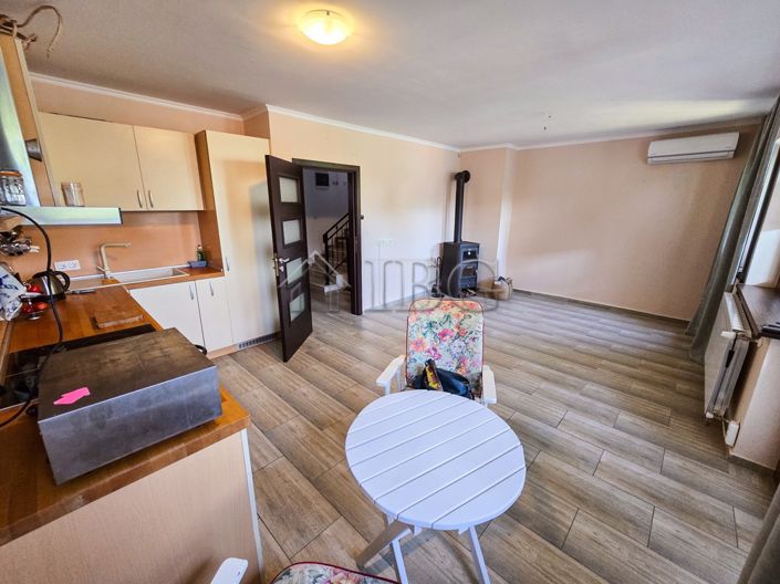 Image No.16-2 Bed House for sale