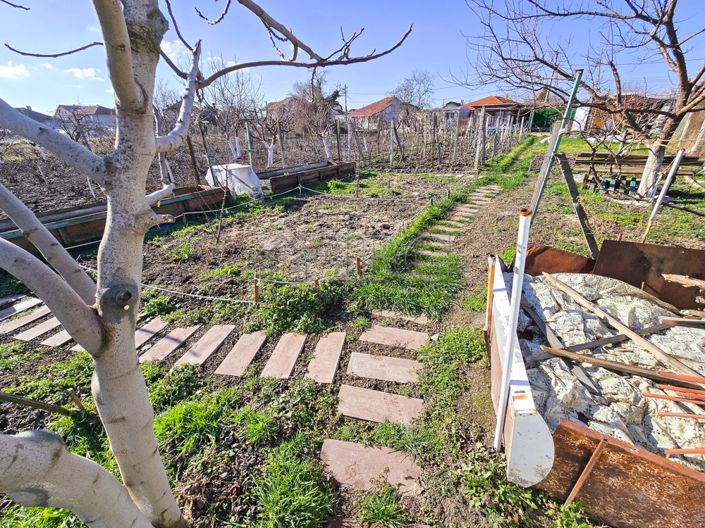 Image No.19-1 Bed House for sale