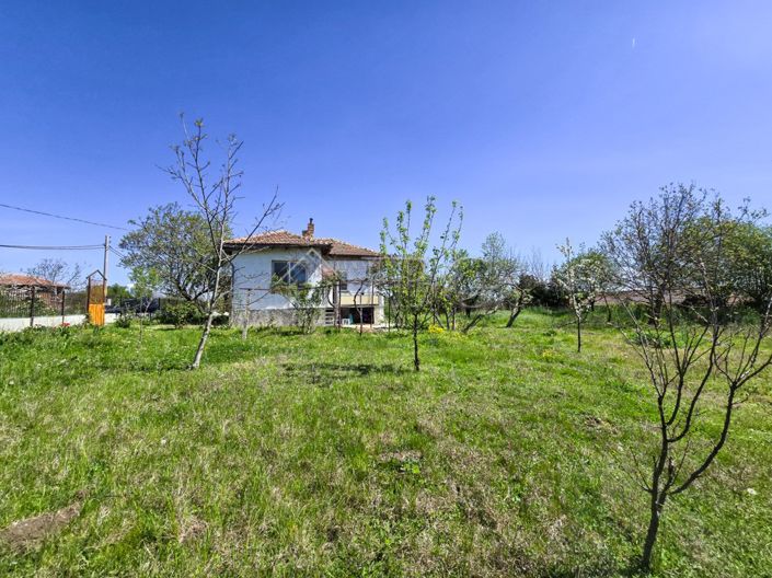 Image No.6-2 Bed House for sale