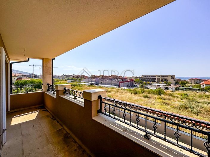 Image No.15-3 Bed House for sale