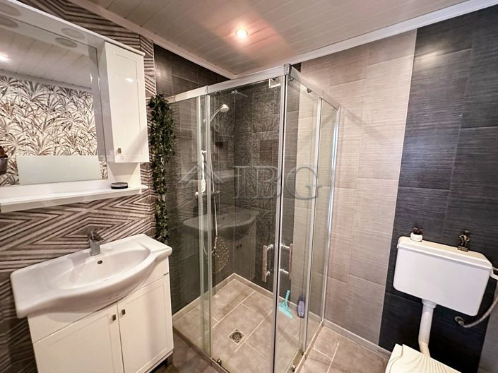 Image No.3-Maison de 3 chambres à vendre à Bulgarie