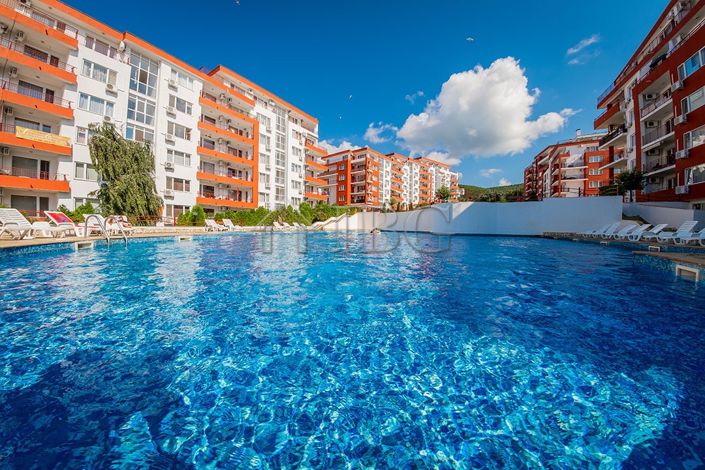 Image No.12-2 Bed Apartment for sale