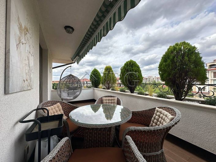 Image No.8-2 Bed Apartment for sale