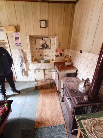 Image No.10-3 Bed House for sale