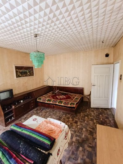 Image No.9-3 Bed House for sale