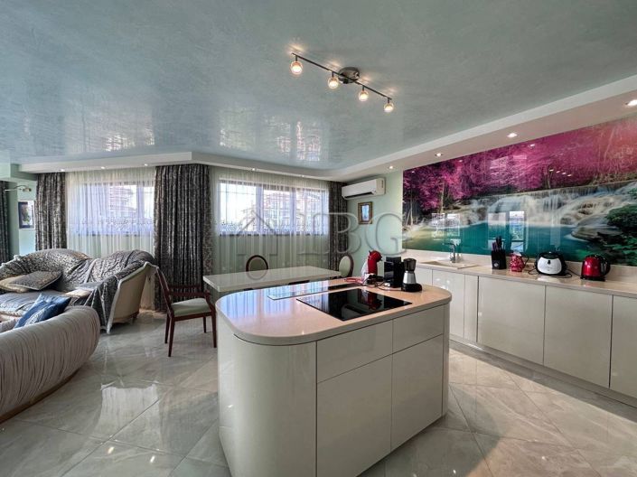 Image No.15-2 Bed Apartment for sale