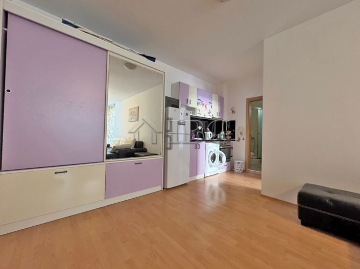 Image No.10-1 Bed Apartment for sale