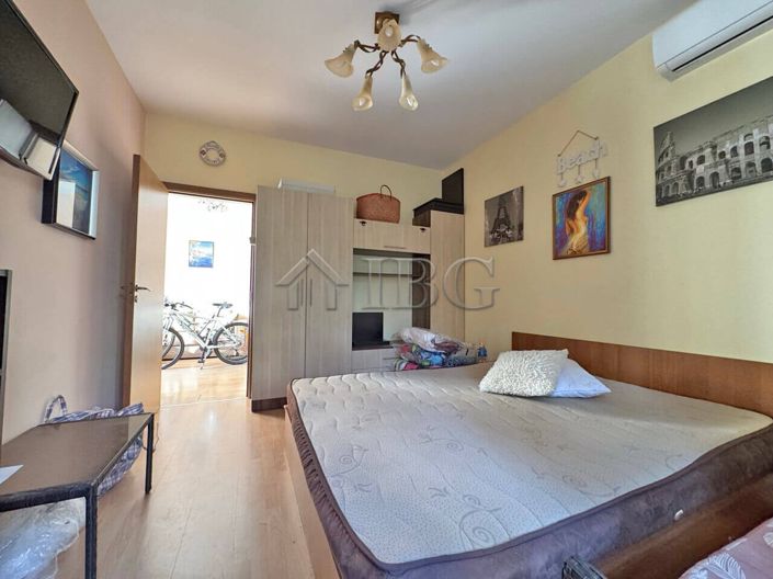 Image No.8-Appartement de 2 chambres à vendre à Burgas